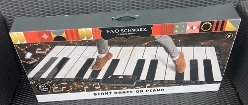 Schwartz giant dance - schwartz, on